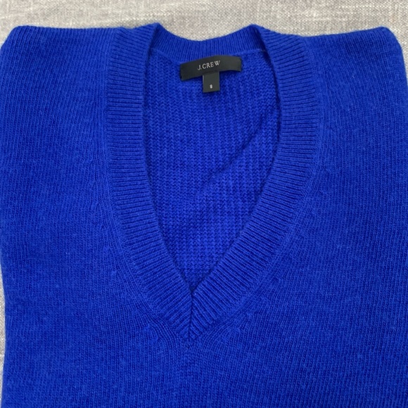 J. Crew v-neck sweater - Picture 4 of 4